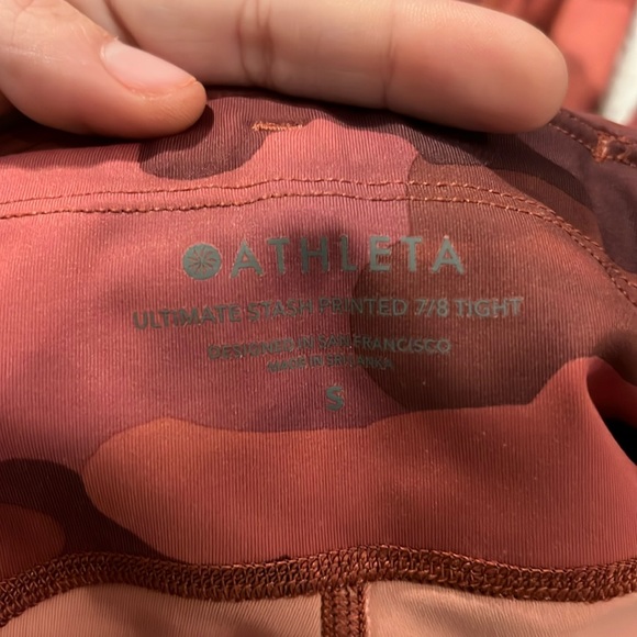 ATHLETA ULTIMATE STASH PRINTE 7/8 TIGHT CAMO LEGGINGS SIZE SMALL - Picture 7 of 9